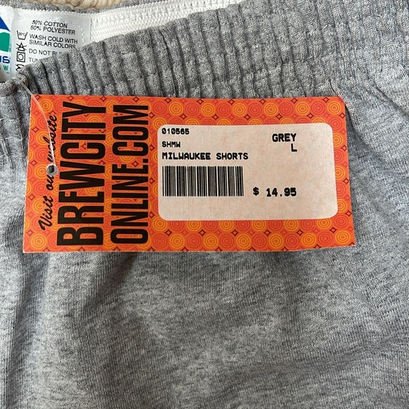Gray women’s size large authentic shorts with Milwaukee on the butt. - Picture 3 of 6